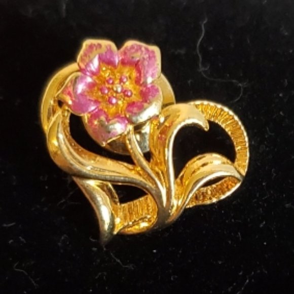 Vintage Lapel Pin Heart and Rose - Picture 2 of 4